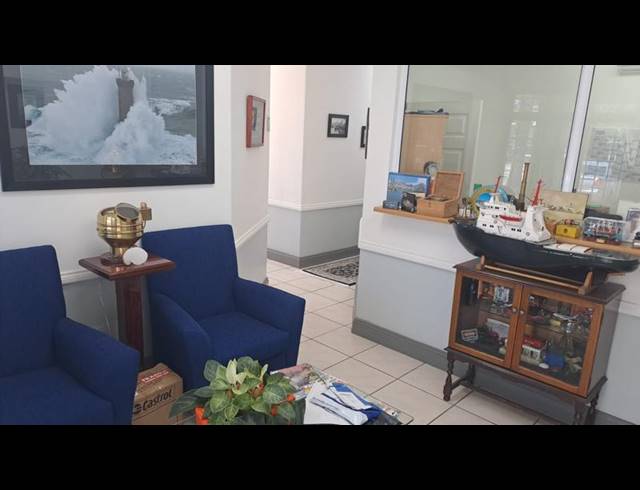 BUSINESS PROPERTY TO RENT IN MILL PARK